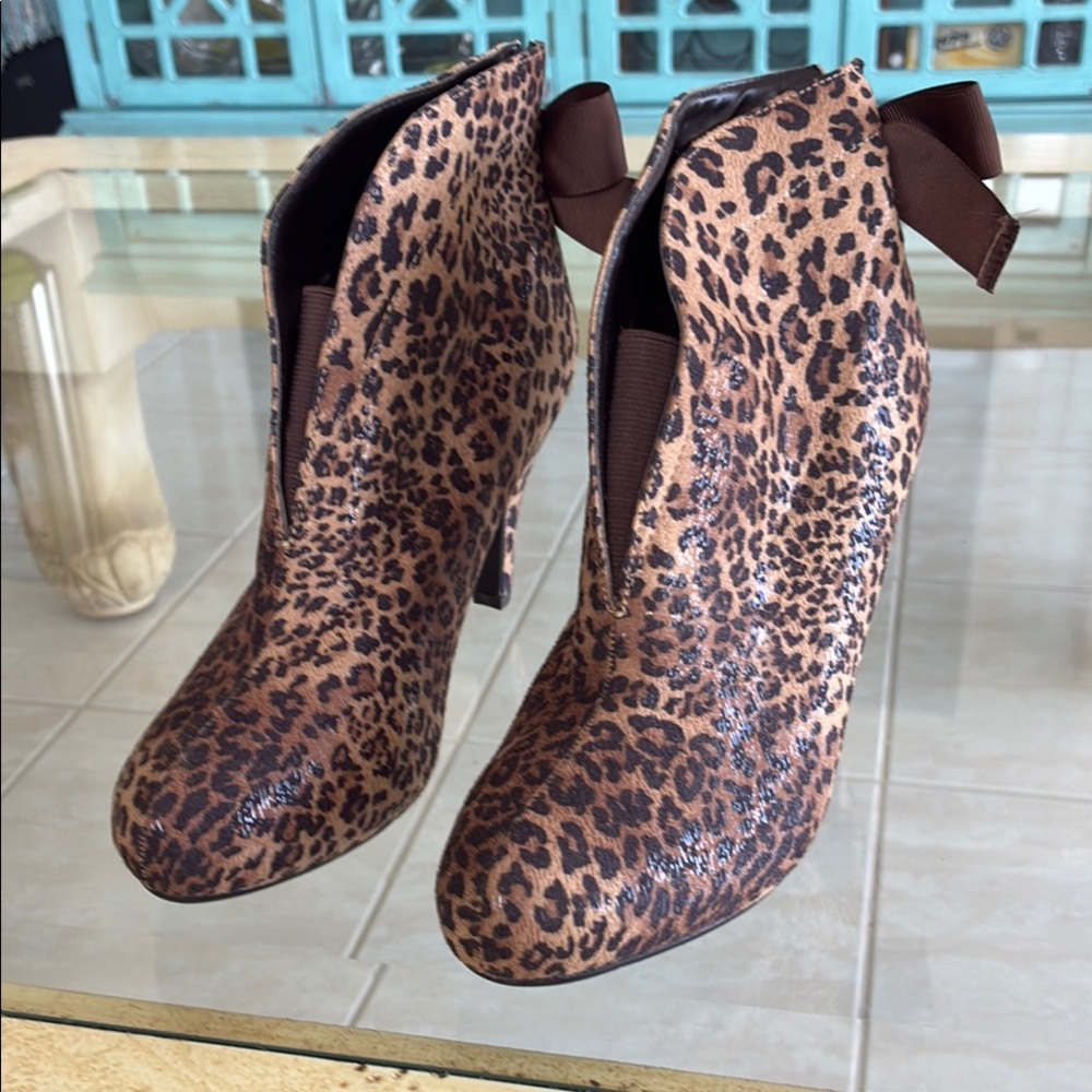 Leopard Print Ankle Booties with BOWS